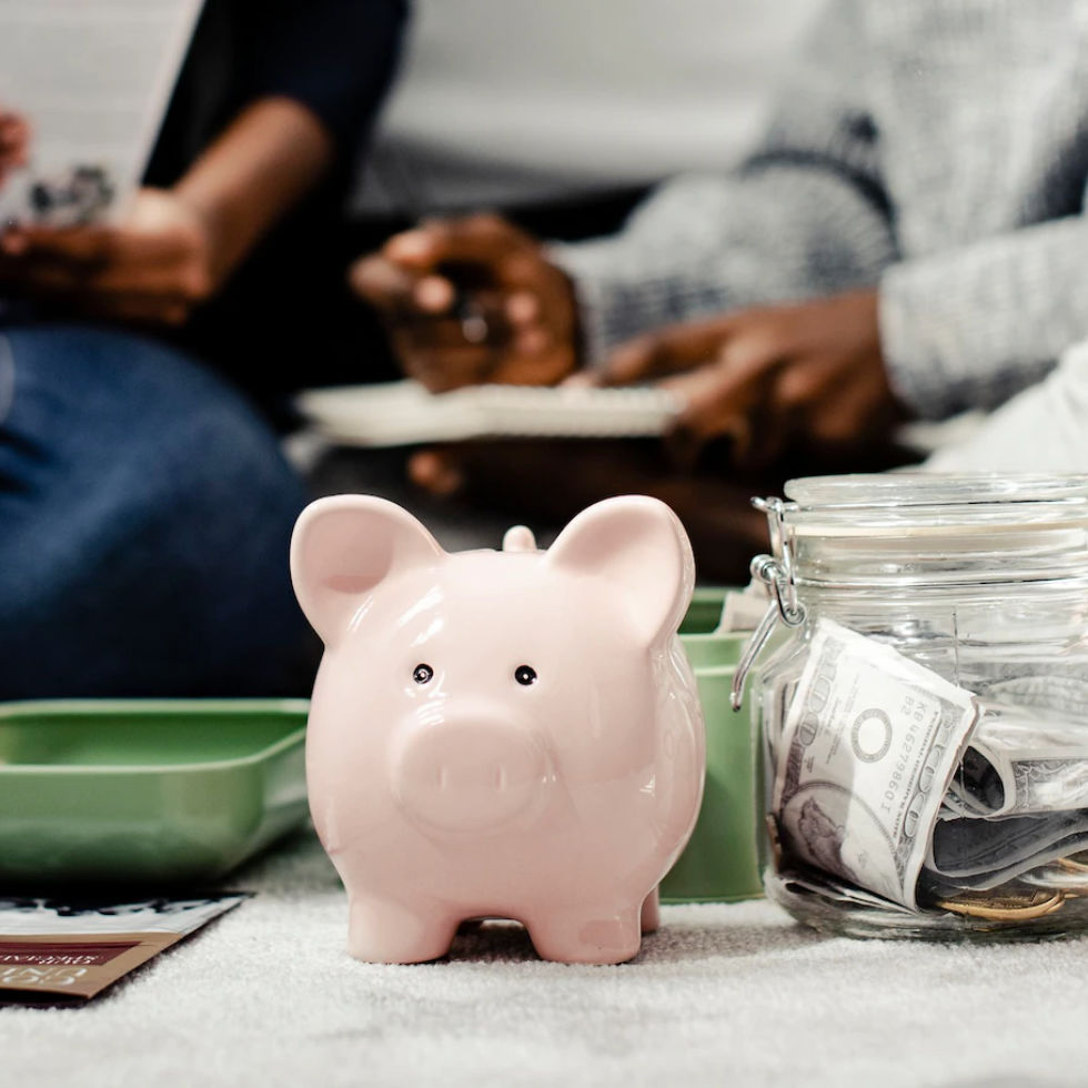 El ahorro como gasto fijo obligatorio