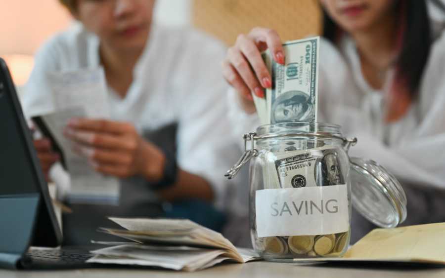 ¿Crédito o ahorro? Aprende cuándo es mejor usar cada uno