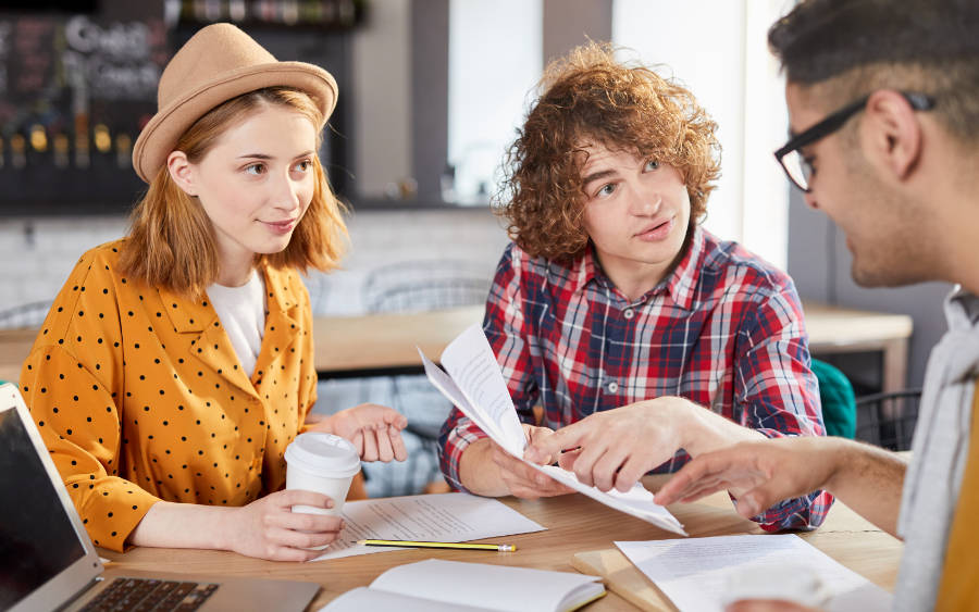 Educación financiera para jóvenes: ¡Empieza con el pie derecho!